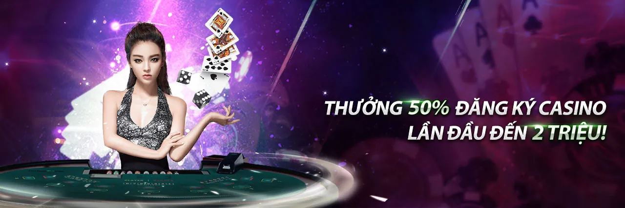 Sân vận động đầy ắp khán giả với logo qq8 win nổi bật, thể hiện không khí cá cược thể thao sôi động.